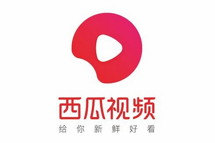 亚洲少妇区时尚穿搭指南：解锁轻熟风、通勤装与高街混搭的优雅魅力