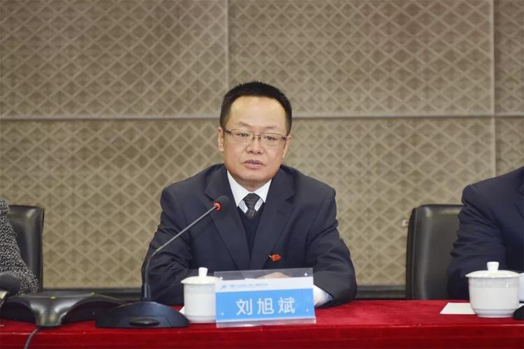 欧美男人天堂久久的相关介绍