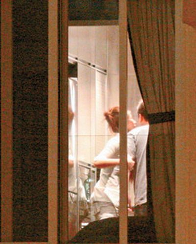 高颜值男女大尺度的相关介绍