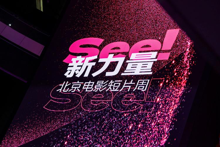 朋友的寂寞人妻的相关介绍