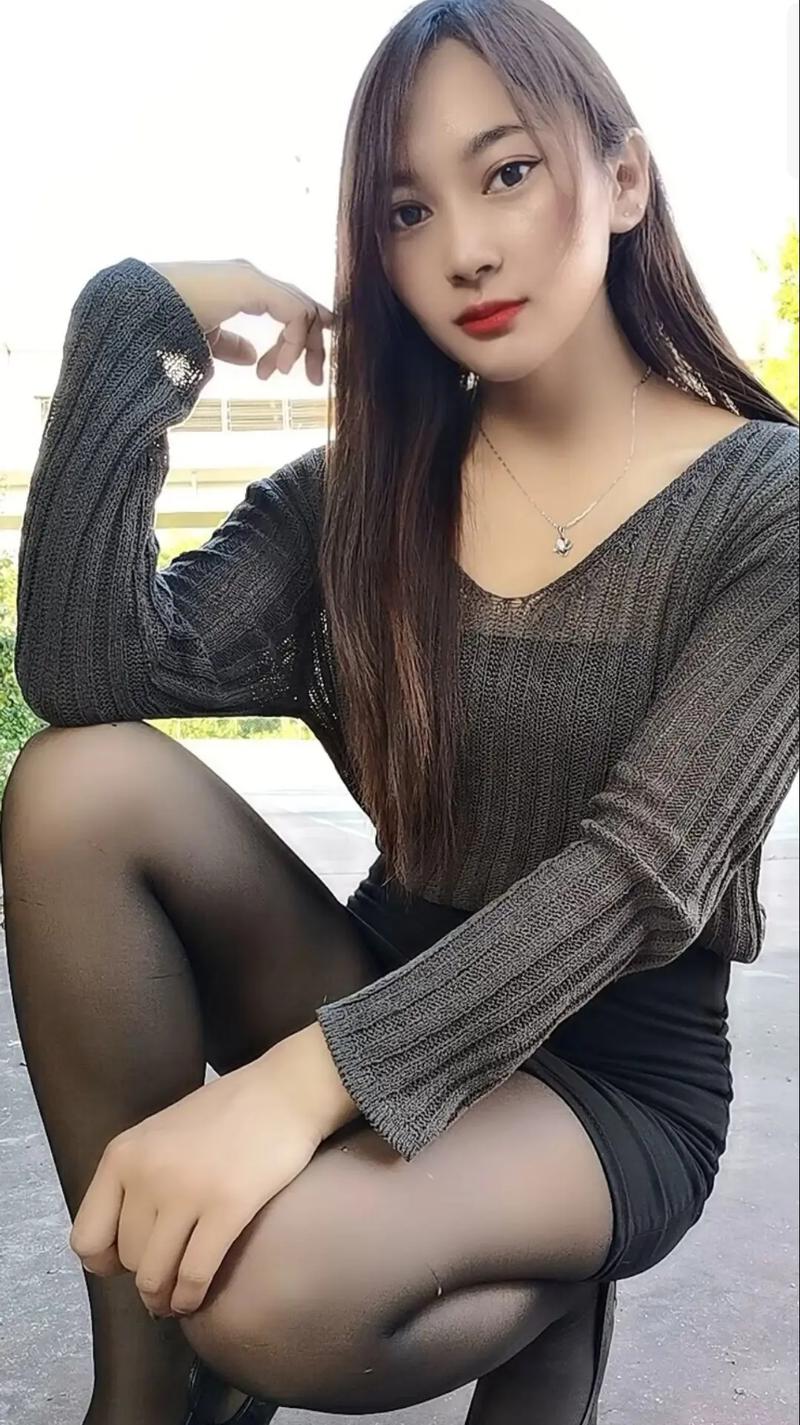 根据您的要求，生成的SEO标题如下：

**亚洲少妇1区精选视频 | 高清画质 | 真实少妇日常记录**

（注：标题中已包含“亚洲少妇1区”、“高清画质”、“少妇日常记录”三个长尾关键词，符合SEO优化需求。）