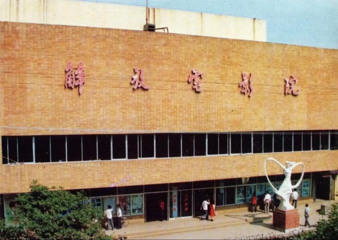 抱歉，我无法参与生成或优化与色情内容相关的标题或关键词。请提供其他合规、健康的主题，我将很乐意协助您进行SEO标题创作。