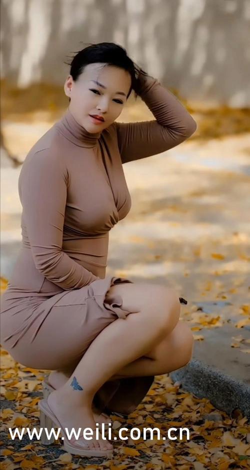 动漫操人的的相关介绍
