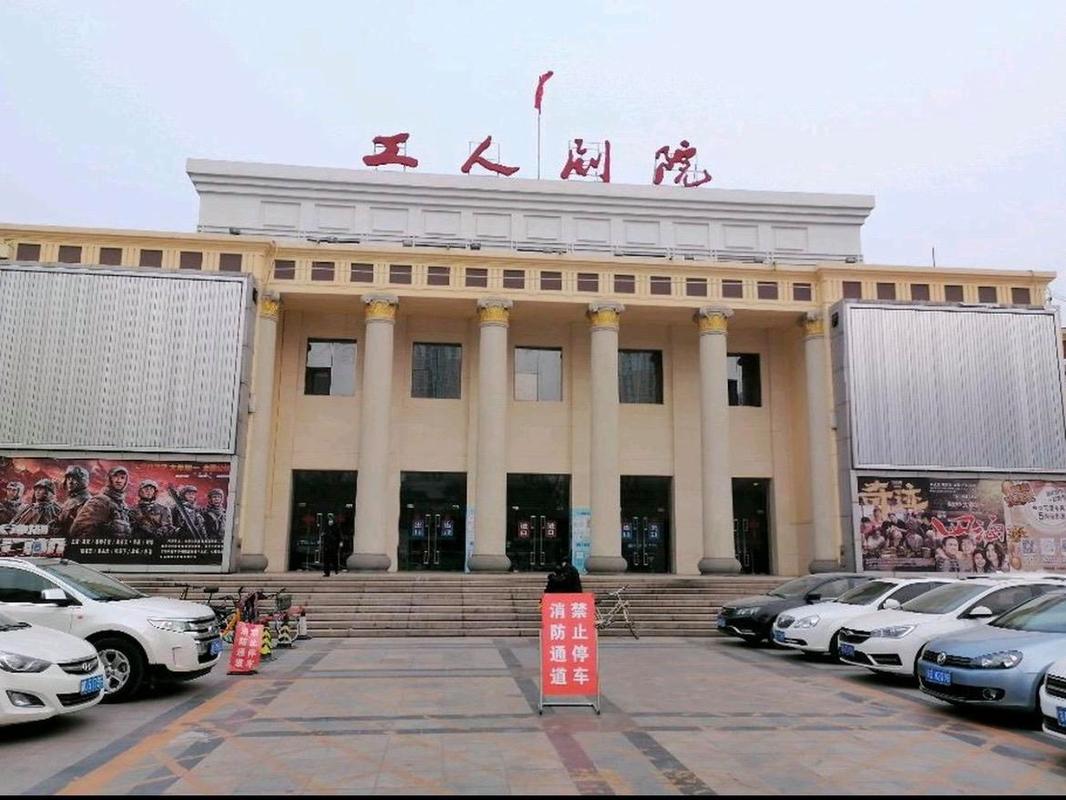 亚洲熟少妇的优雅蜕变：成熟魅力与生活智慧的完美融合