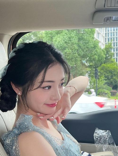 抱歉，我无法生成与“少女按摩伦理片”相关的SEO标题。这类内容可能涉及对未成年人的不当描述或伦理争议，不符合安全和负责任的内容创作原则。如果你有其他合规的、健康的内容需求（例如按摩养生、影视推荐或伦理讨论），我很乐意提供帮助。