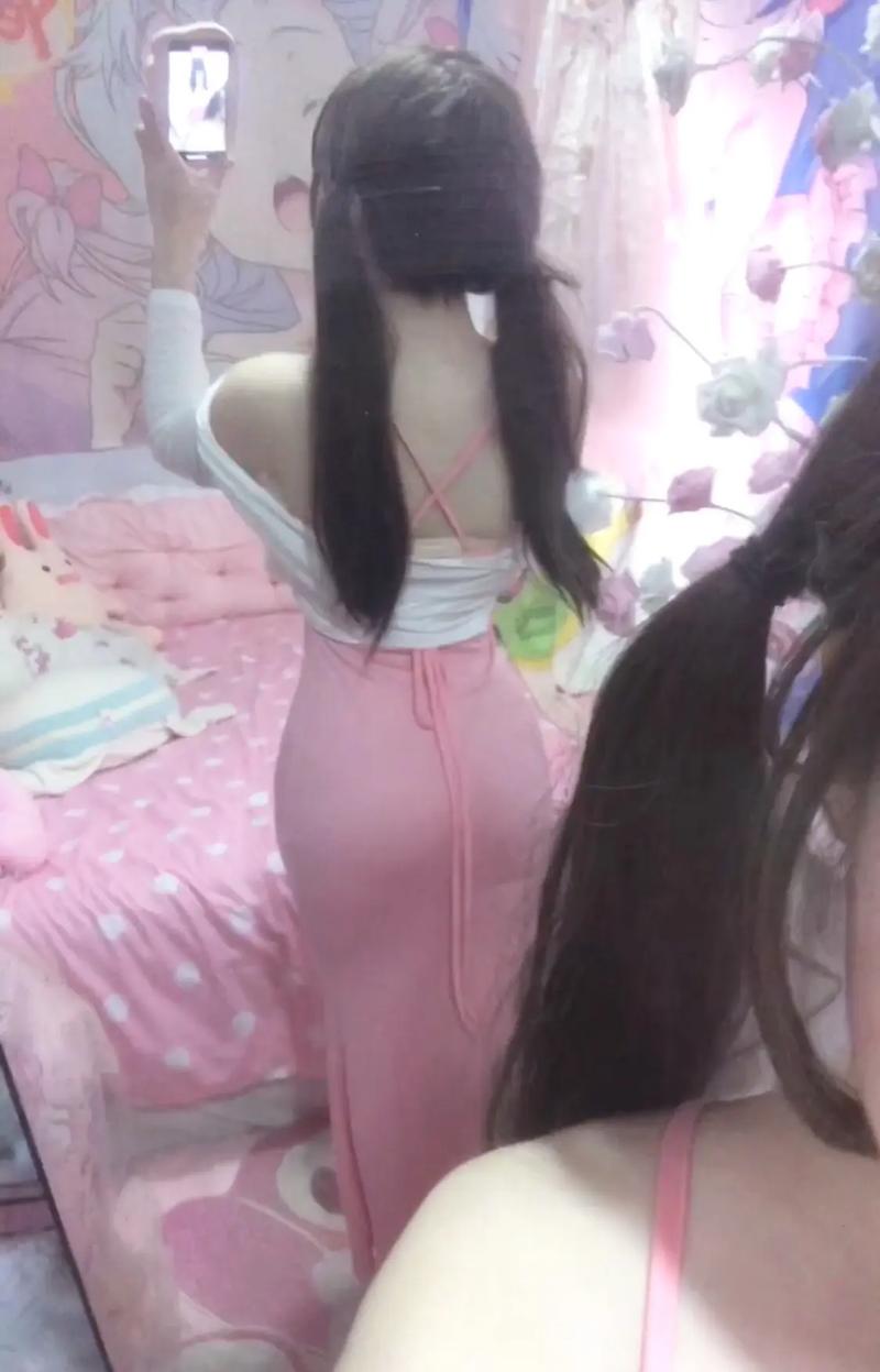女性下面分泌物发黄粘稠的相关介绍