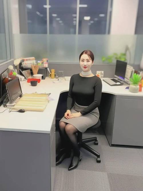 基于“亚洲人妻少妇一区二区”这一搜索词，结合SEO优化原则，为您生成一个包含3个长尾关键词的标题：

**亚洲人妻少妇一区二区精品推荐：高清无码资源在线观看与热门剧情解析**

**包含的3个长尾关键词：**
1. 高清无码资源
2. 在线观看
3. 热门剧情解析